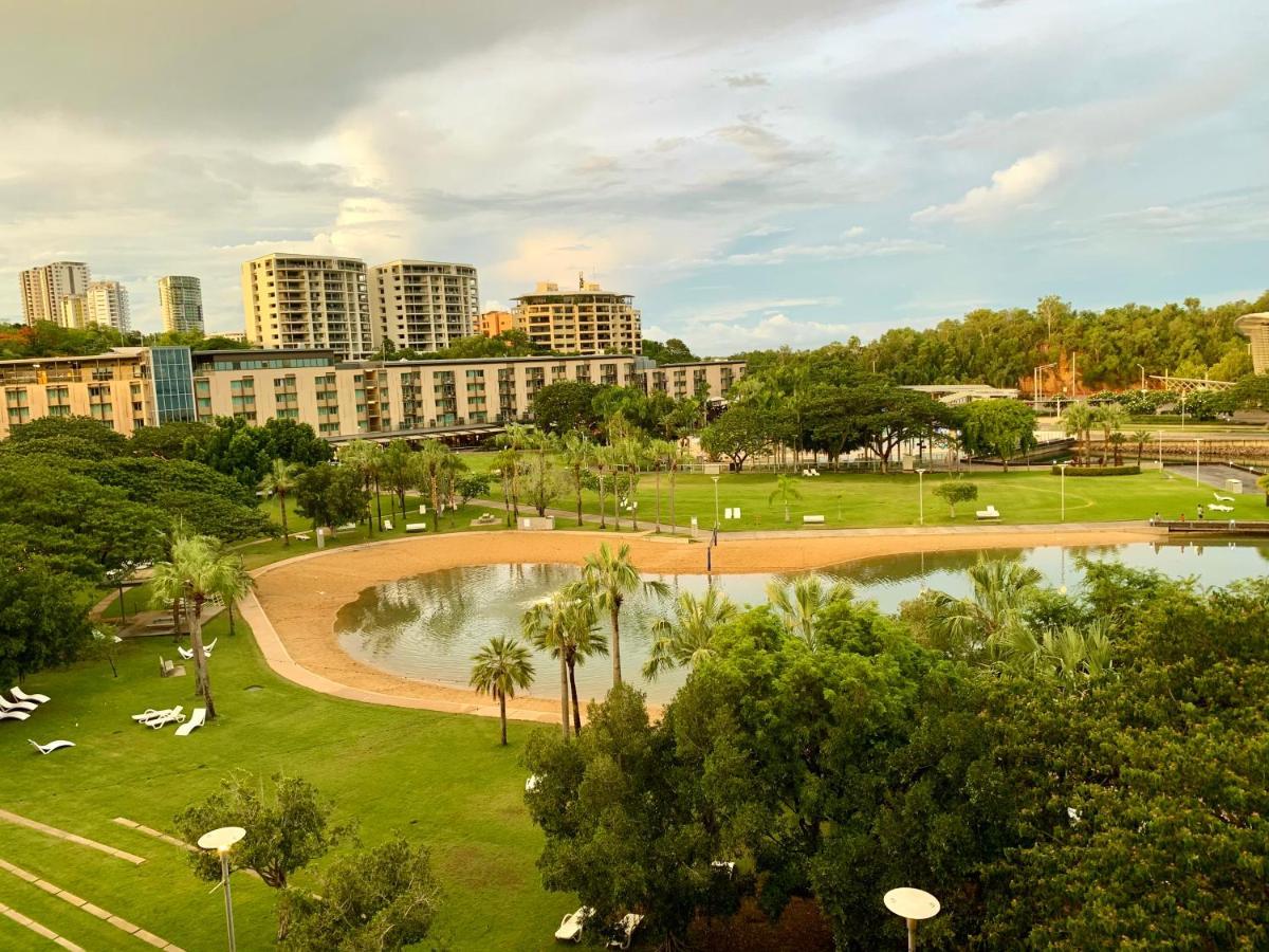 Appartamento Serenity Splendour At Darwin Waterfront Esterno foto